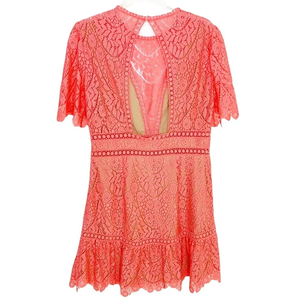 SAYLOR Dress Darian Crochet Lace Cutout Back Mini In Porcelain Rose L NWT - Picture 6 of 13